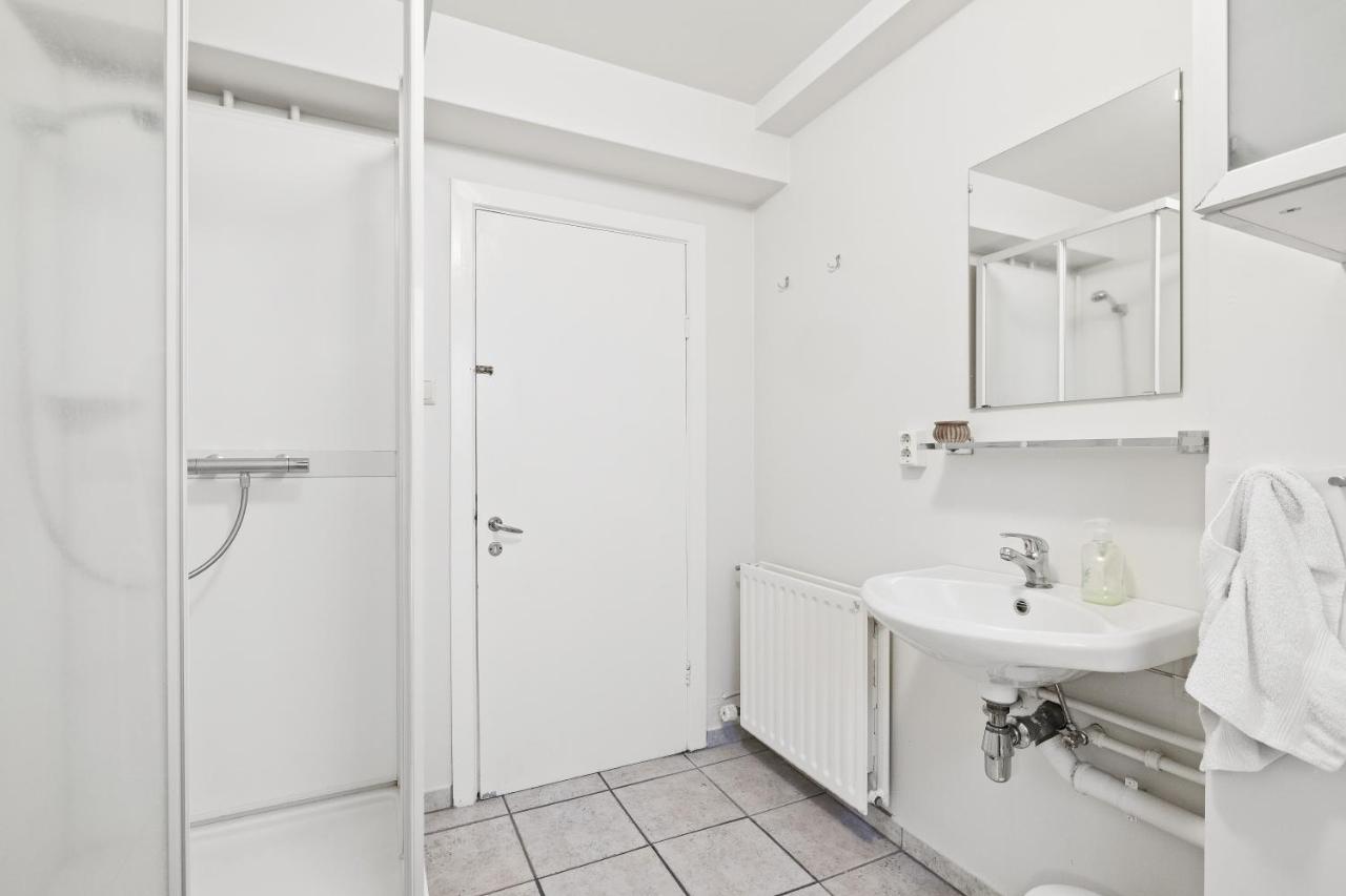 Acco Guesthouse Akureyri Buitenkant foto
